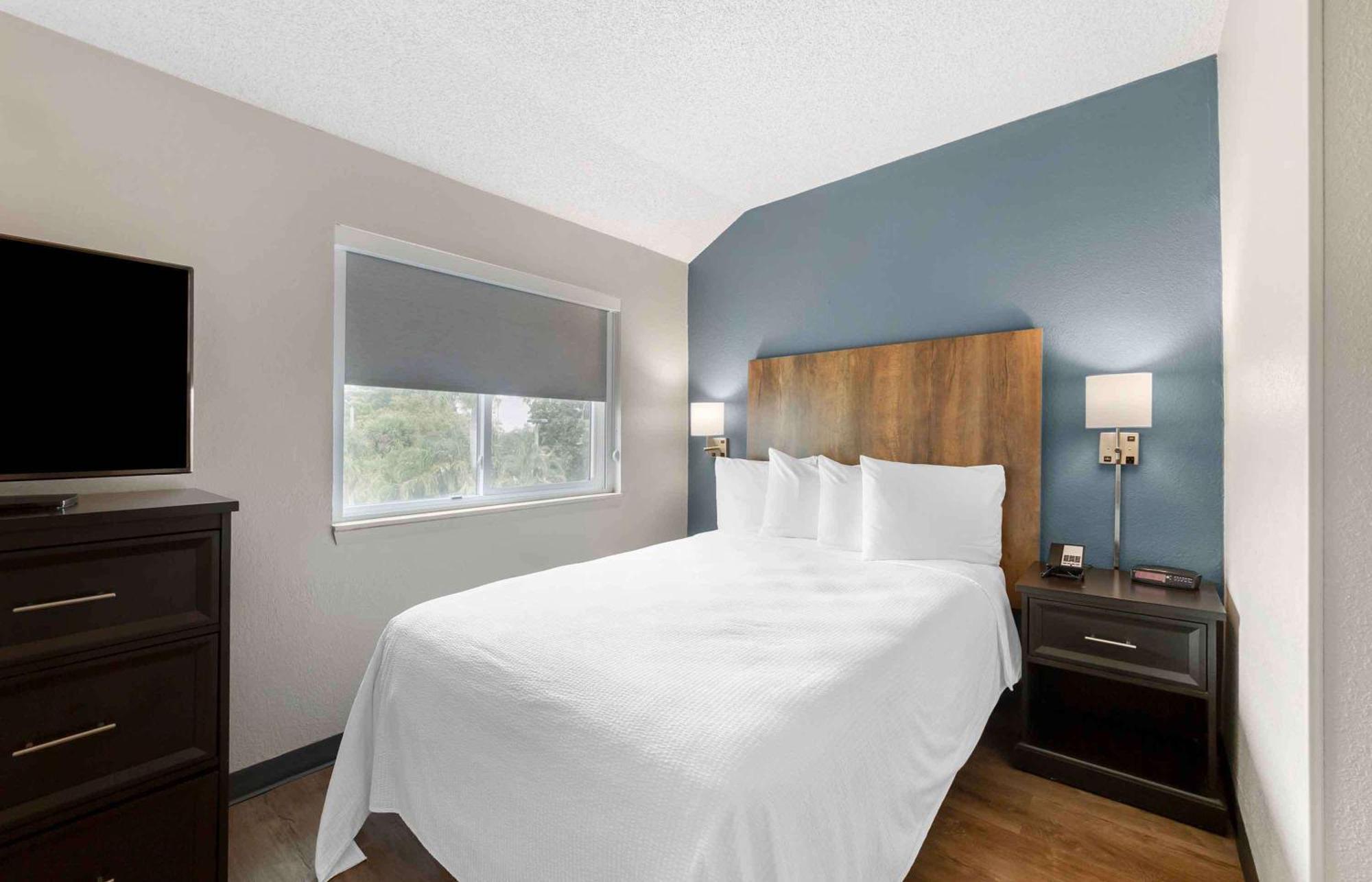 Extended Stay America Premier Suites - Miami - Airport - Майами-Спрингс Экстерьер фото
